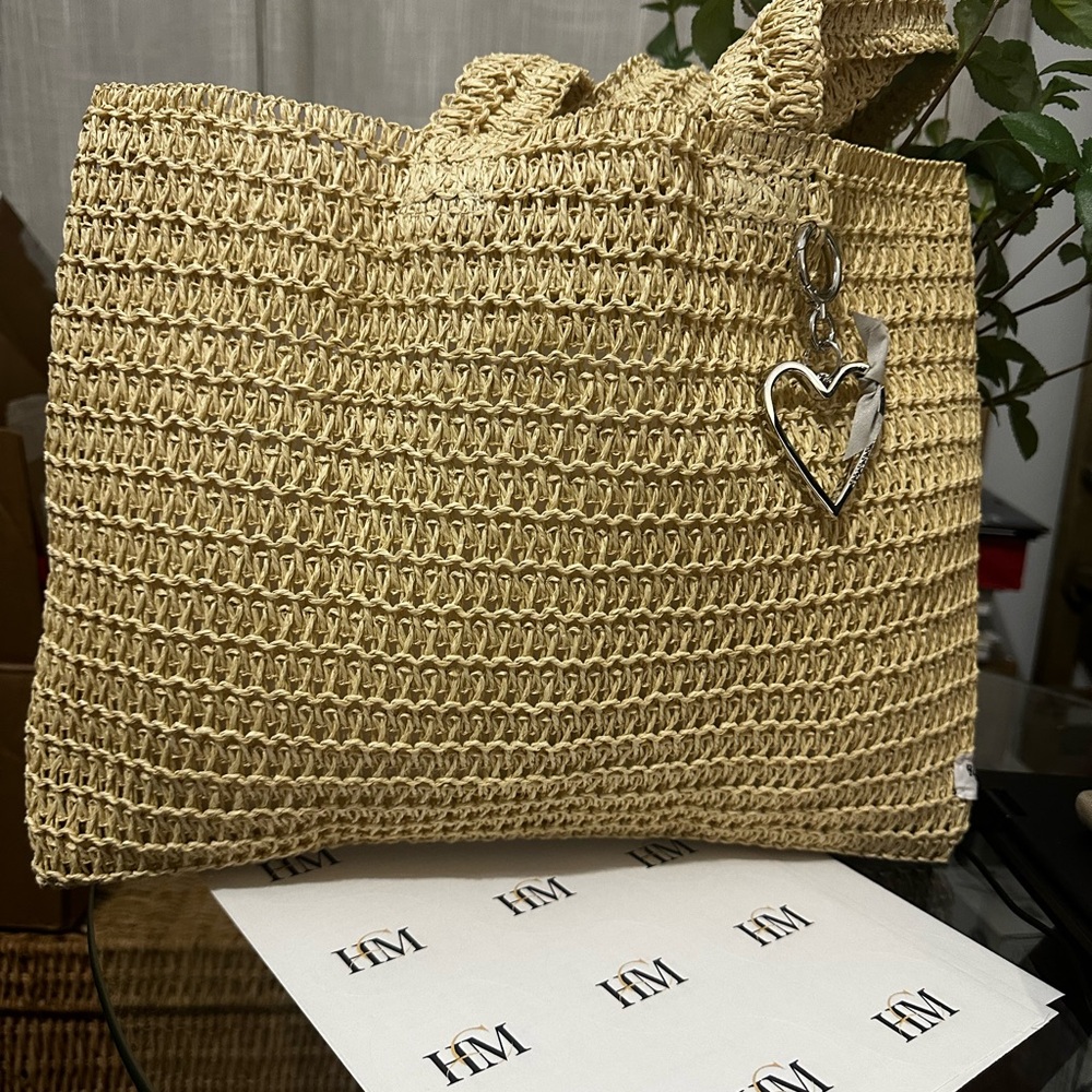 GWP Burberry Raffia Tote with Burberry  Heart Bag Charm